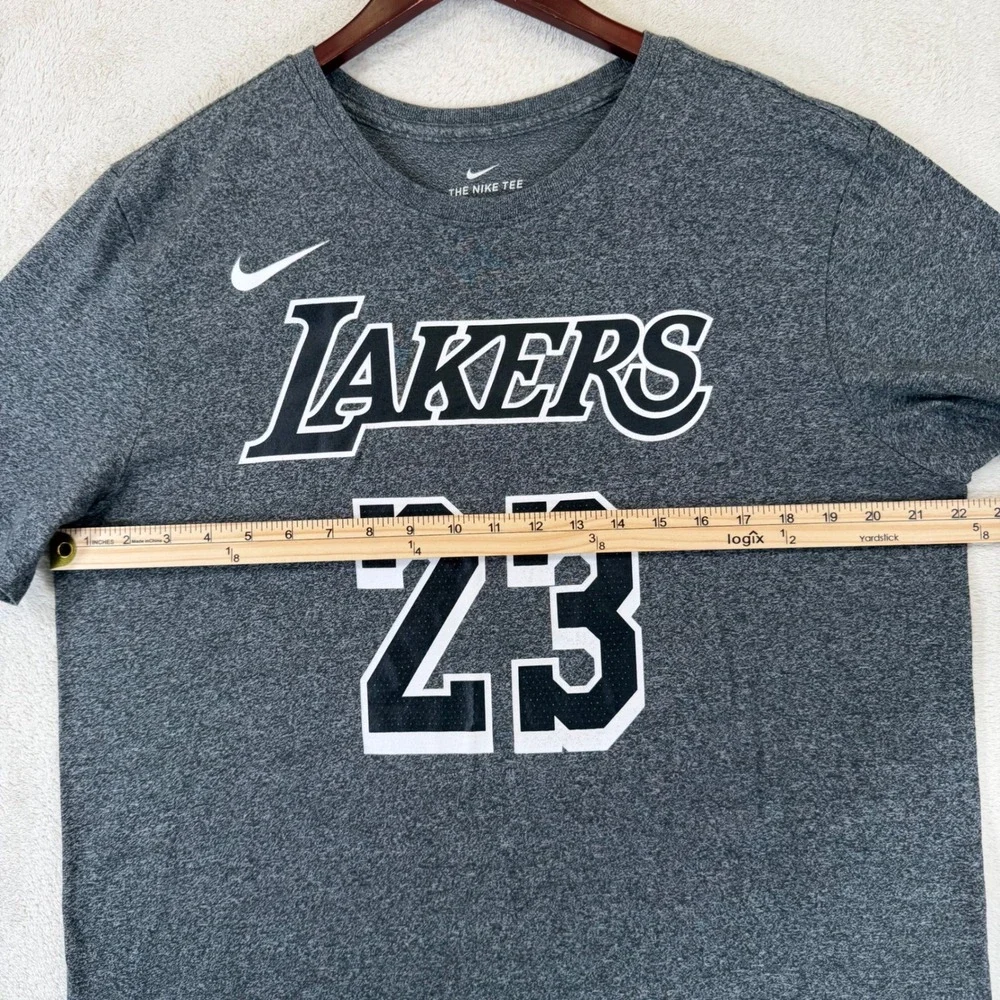 Nike Los Angeles Lakers LeBron James 23 Shirt Mens XL Grey Heather NBA Tee